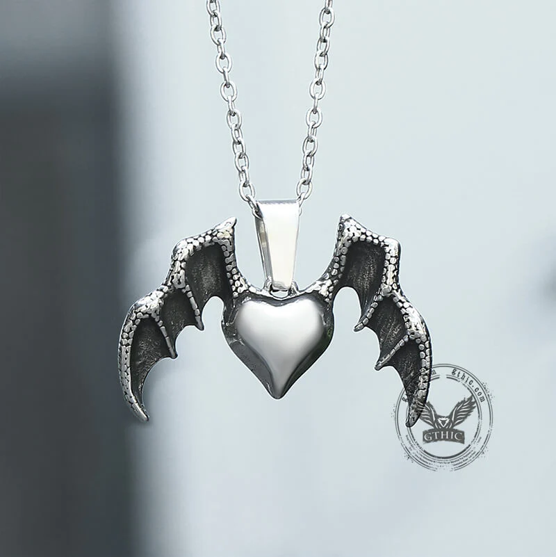 10113-heart-with-wings-stainless-steel-pendant-3.webp Heart With Wings Stainless Steel Pendant