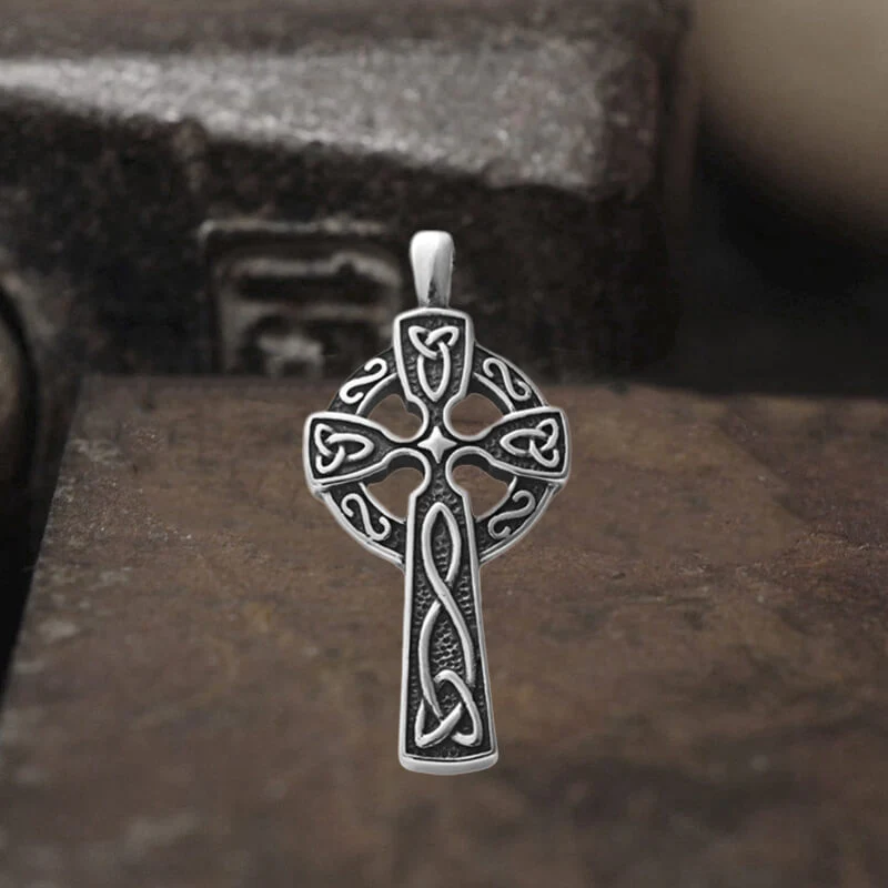 10287-viking-celtic-cross-stainless-steel-pendant-5.webp Viking Celtic Cross Stainless Steel Pendant