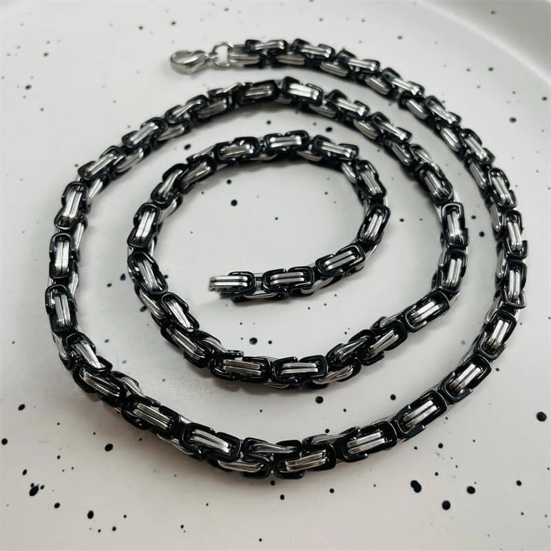 10331-flat-byzantine-chain-stainless-steel-necklace-1.webp Flat Byzantine Chain Stainless Steel Necklace