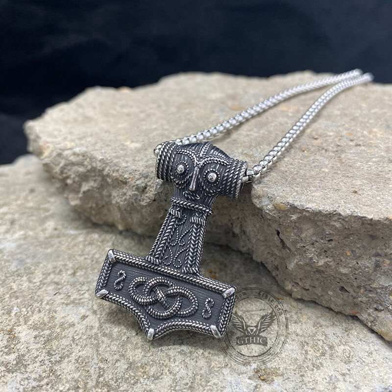 10642-celtic-knot-thor-s-hammer-stainless-steel-pendant-5.jpg Celtic Knot Thor’s Hammer Stainless Steel Pendant
