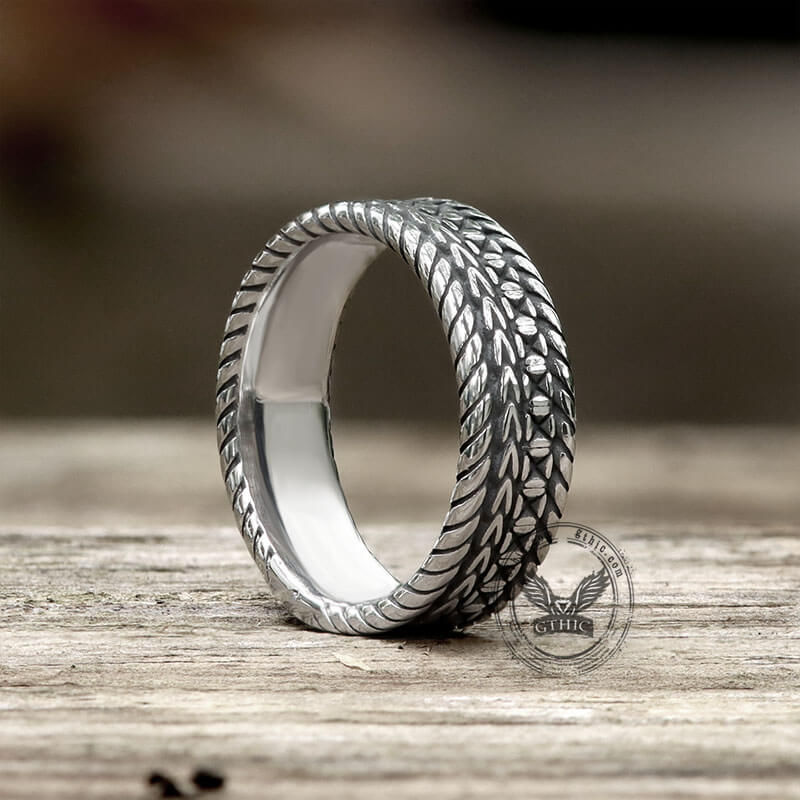 10920-minimalist-braided-stainless-steel-band-ring-6.jpg Minimalist Braided Stainless Steel Band Ring
