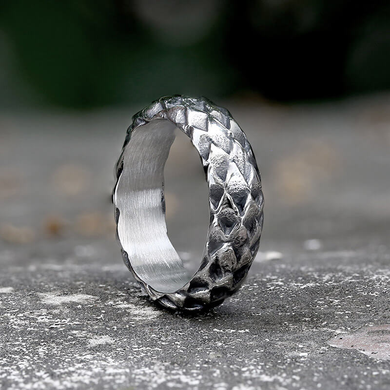 11331-retro-snake-scale-stainless-steel-ring-1.jpg Retro Snake Scale Stainless Steel Ring