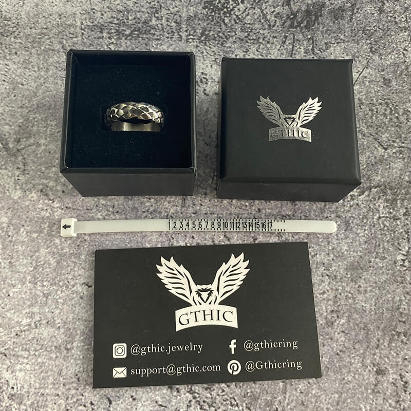 11331-retro-snake-scale-stainless-steel-ring-7.jpg Retro Snake Scale Stainless Steel Ring