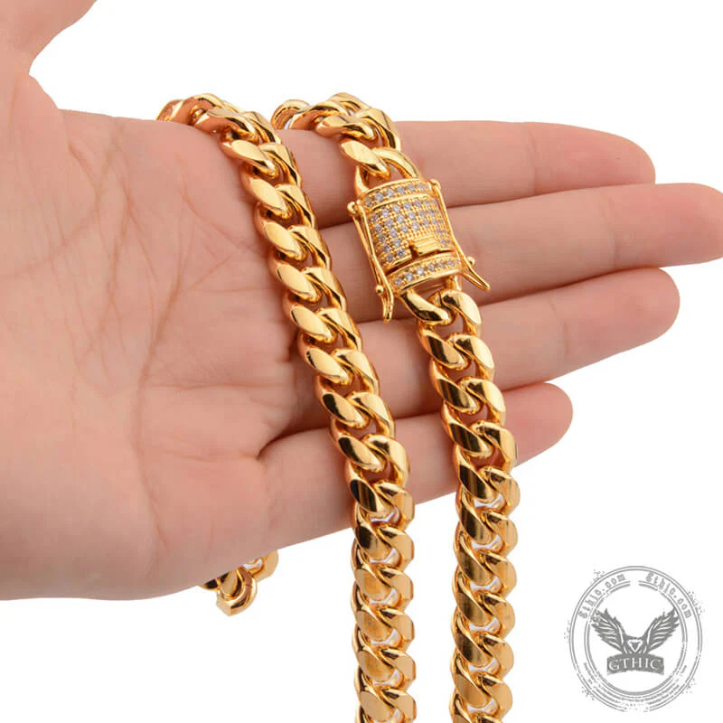 11778-golden-thick-cuban-chain-stainless-steel-necklace-3.webp Golden Thick Cuban Chain Stainless Steel Necklace