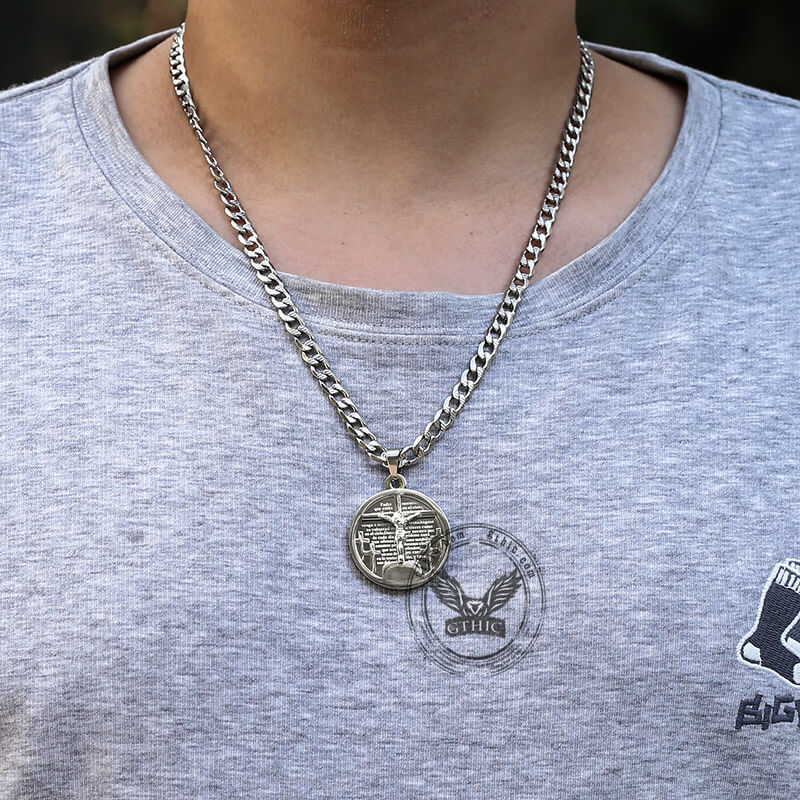 11881-round-shaped-crucifixion-of-jesus-cross-pendant-2.jpg Round Shaped Crucifixion of Jesus Cross Pendant