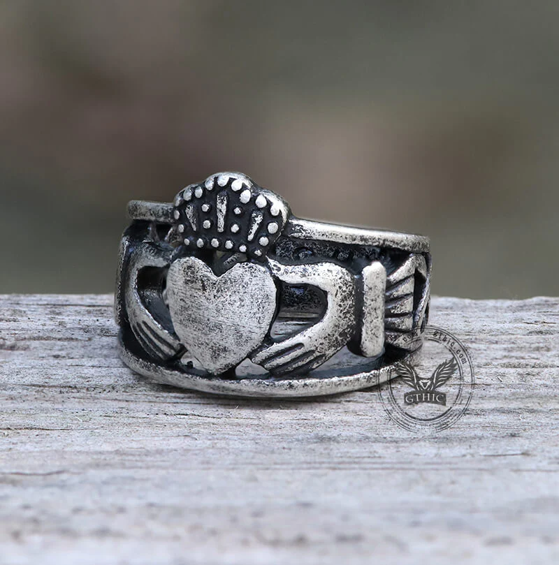 11911-irish-claddagh-stainless-steel-wedding-ring-3.webp Irish Claddagh Stainless Steel Wedding Ring