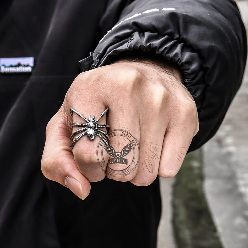 12011-vintage-spider-stainless-steel-ring-3.webp Vintage Spider Stainless Steel Ring