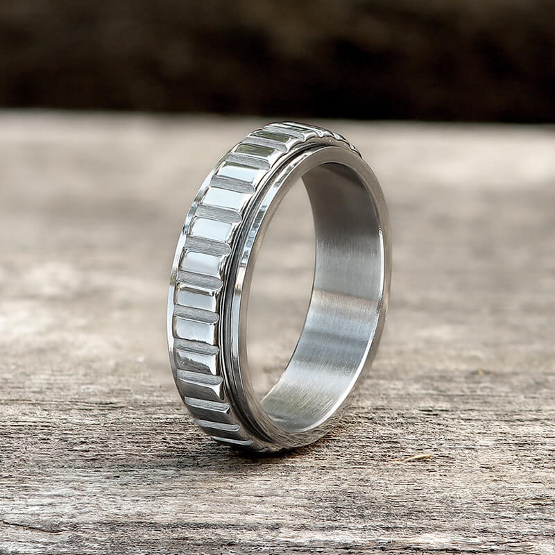 12111-simple-gear-stainless-steel-spinner-ring-3.jpg Simple Gear Stainless Steel Spinner Ring