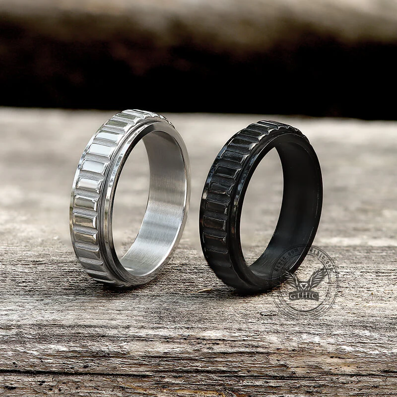 12111-simple-gear-stainless-steel-spinner-ring-7.webp Simple Gear Stainless Steel Spinner Ring