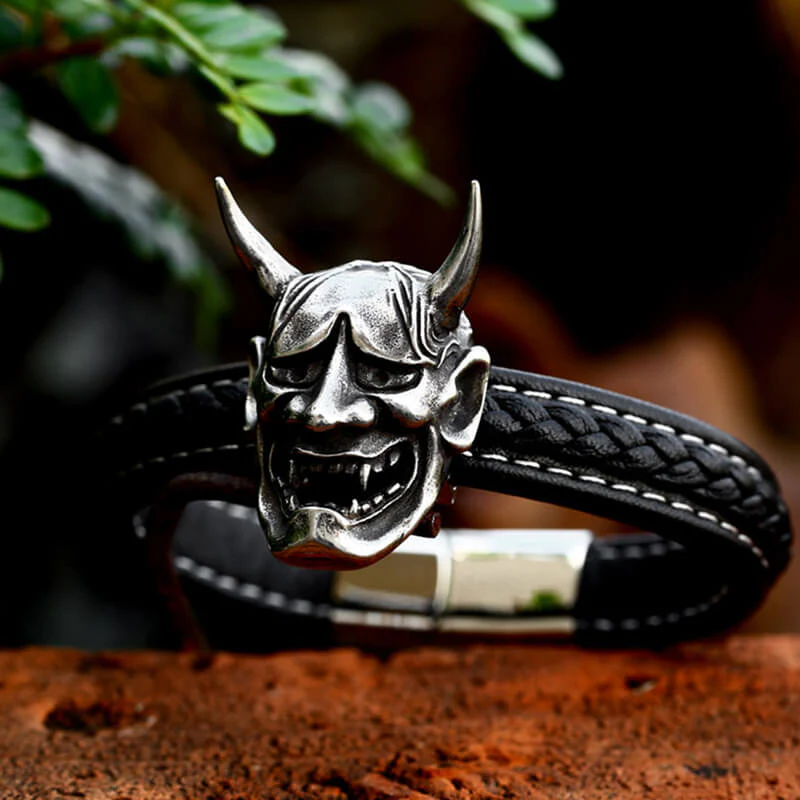 12222-hannya-oni-stainless-steel-leather-bracelet-5.webp Hannya Oni Stainless Steel Leather Bracelet