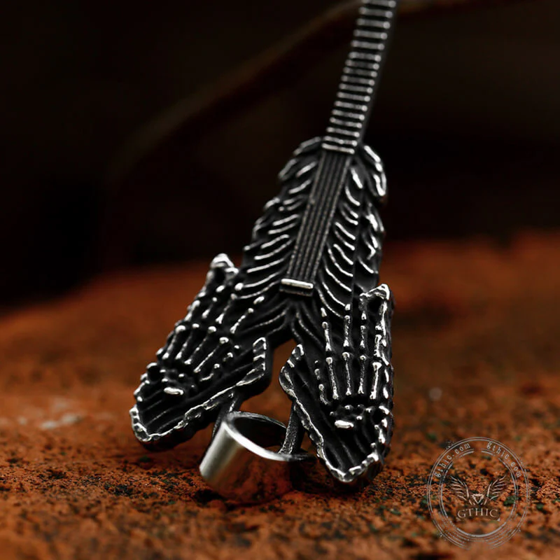 12469-vintage-rock-guitar-stainless-steel-pendant-5.webp Vintage Rock Guitar Stainless Steel Pendant