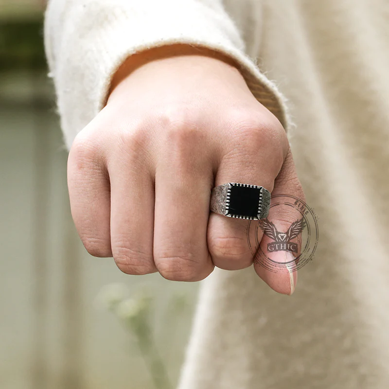 12578-retro-black-square-stainless-steel-ring-2.webp Retro Black Square Stainless Steel Ring