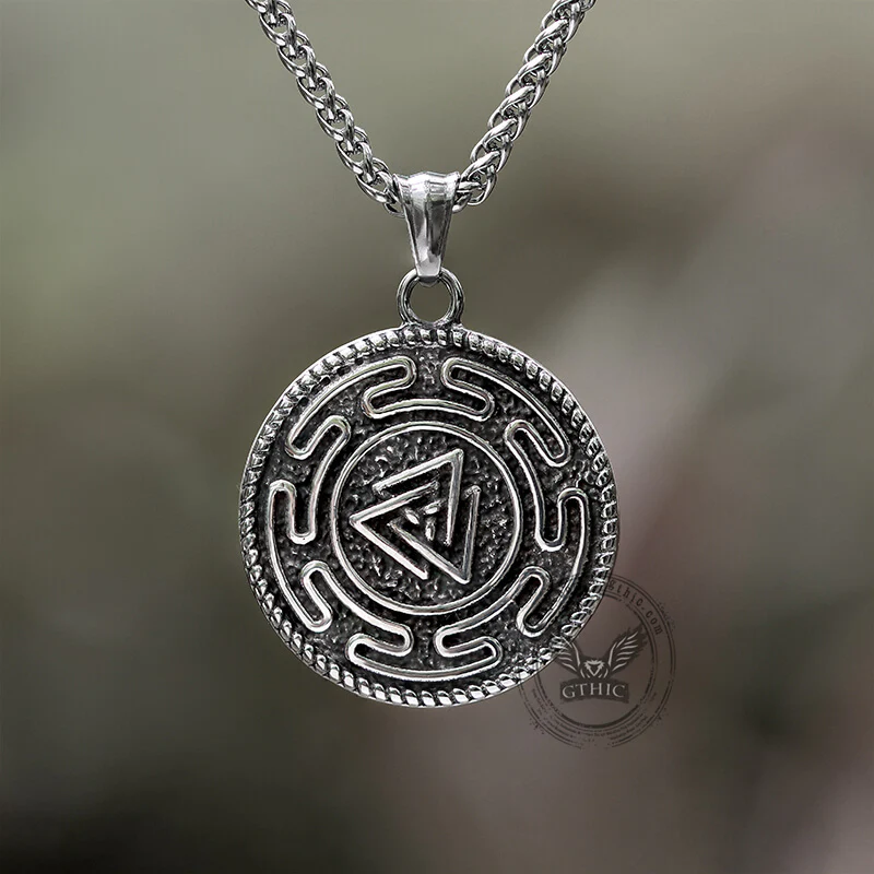 12749-vintage-nordic-wolf-valknut-stainless-steel-viking-pendant-7.webp Vintage Nordic Wolf Valknut Stainless Steel Viking Pendant