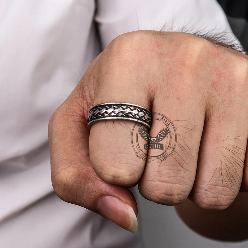 12873-retro-braided-stainless-steel-band-ring-2.webp Retro Braided Stainless Steel Band Ring