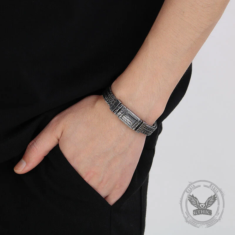 13745-simple-wheat-braided-stainless-steel-bracelet-2.webp Simple Wheat Braided Stainless Steel Bracelet