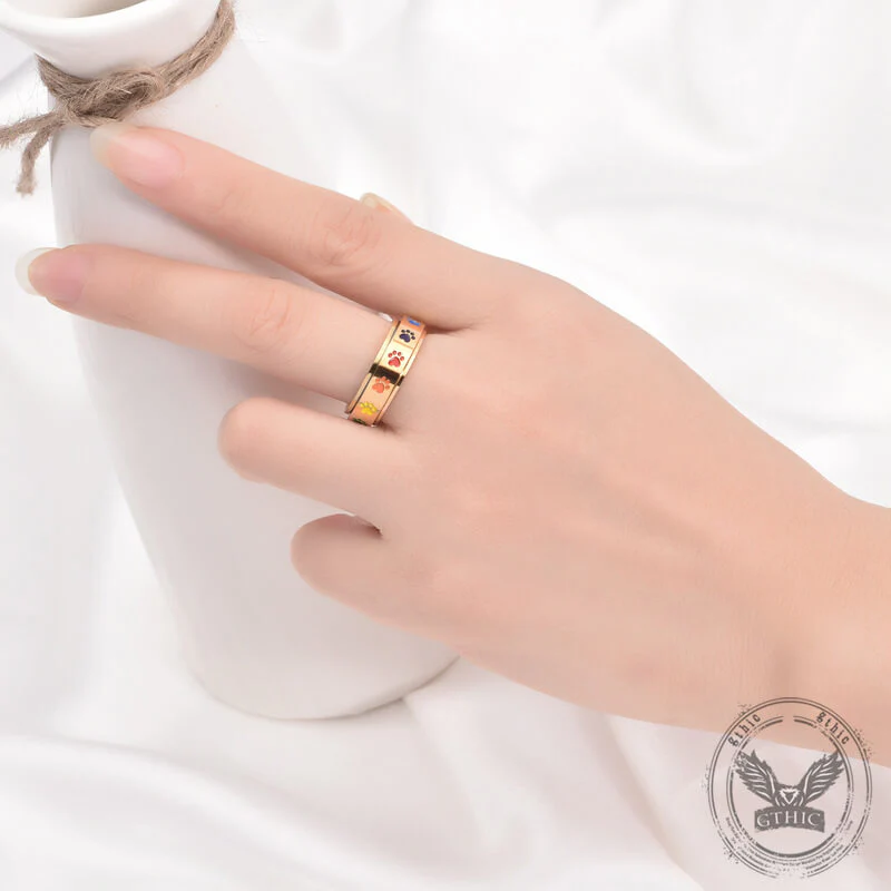 14232-vintage-dog-paw-print-stainless-steel-spinner-ring-3.webp Vintage Dog Paw Print Stainless Steel Spinner Ring