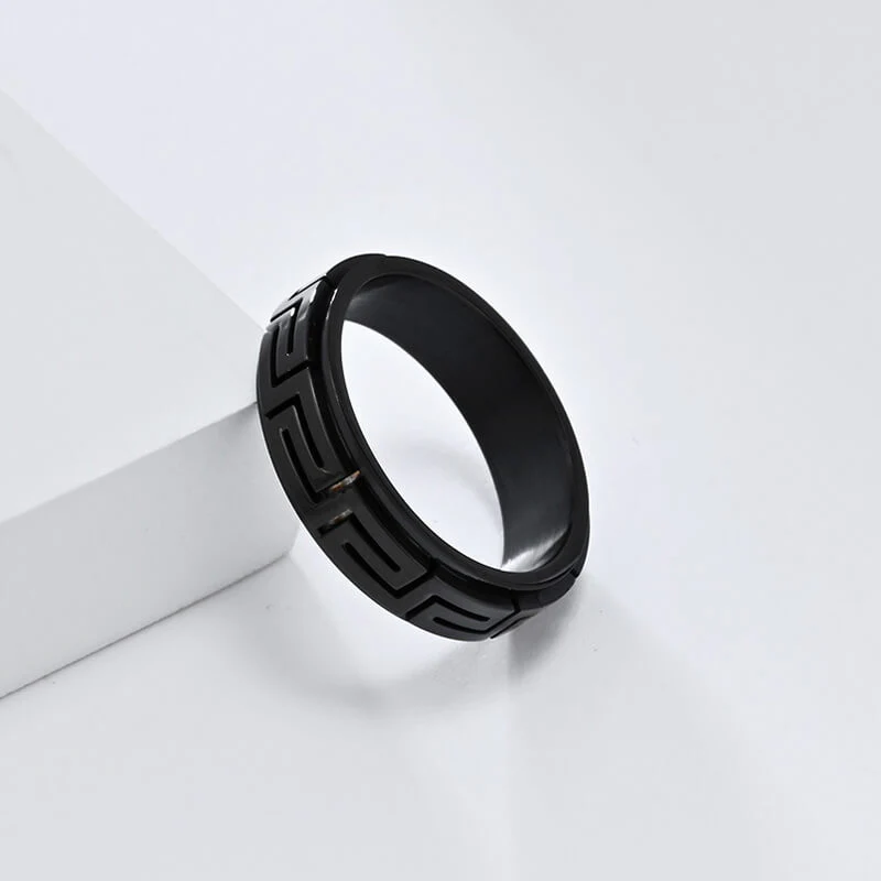 Minimalist Great Wall Pattern Stainless Steel Spinner Ring