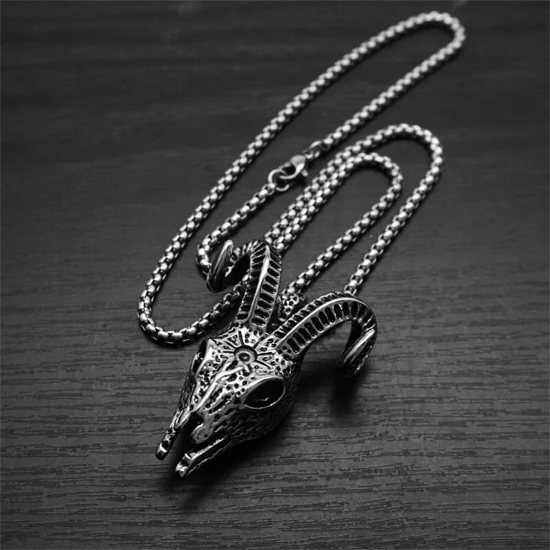 15189-punk-horned-goat-stainless-steel-skull-pendant-5.webp Punk Horned Goat Stainless Steel Skull Pendant