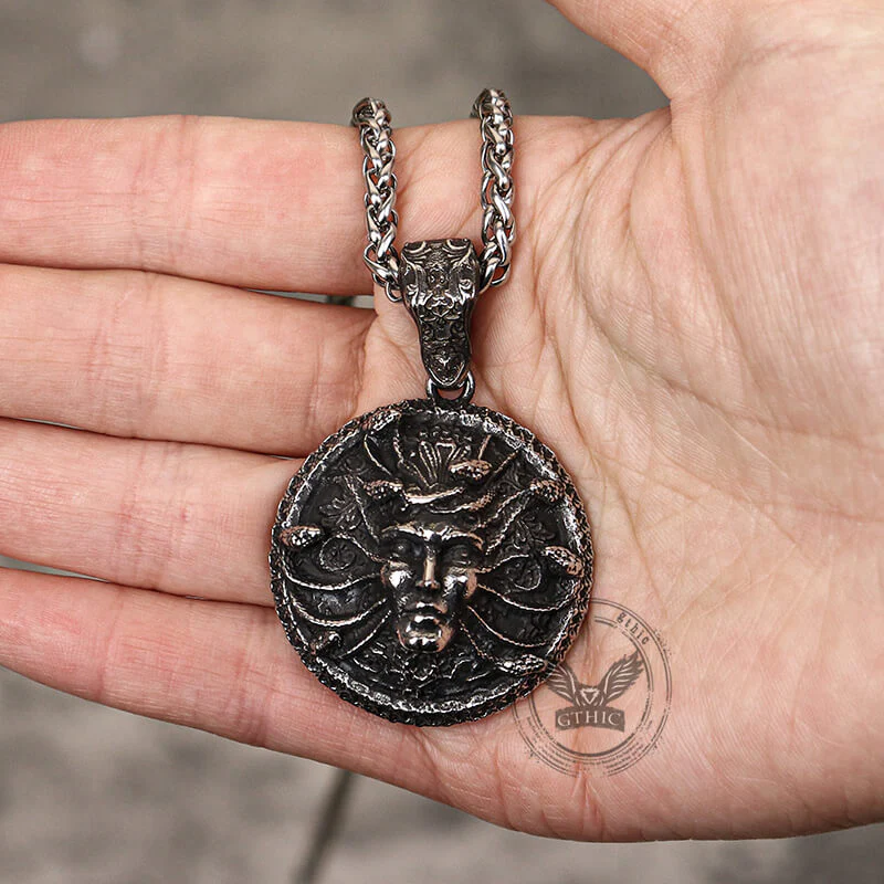 15327-greek-snake-head-medusa-stainless-steel-pendant-3.webp Greek Snake Head Medusa Stainless Steel Pendant