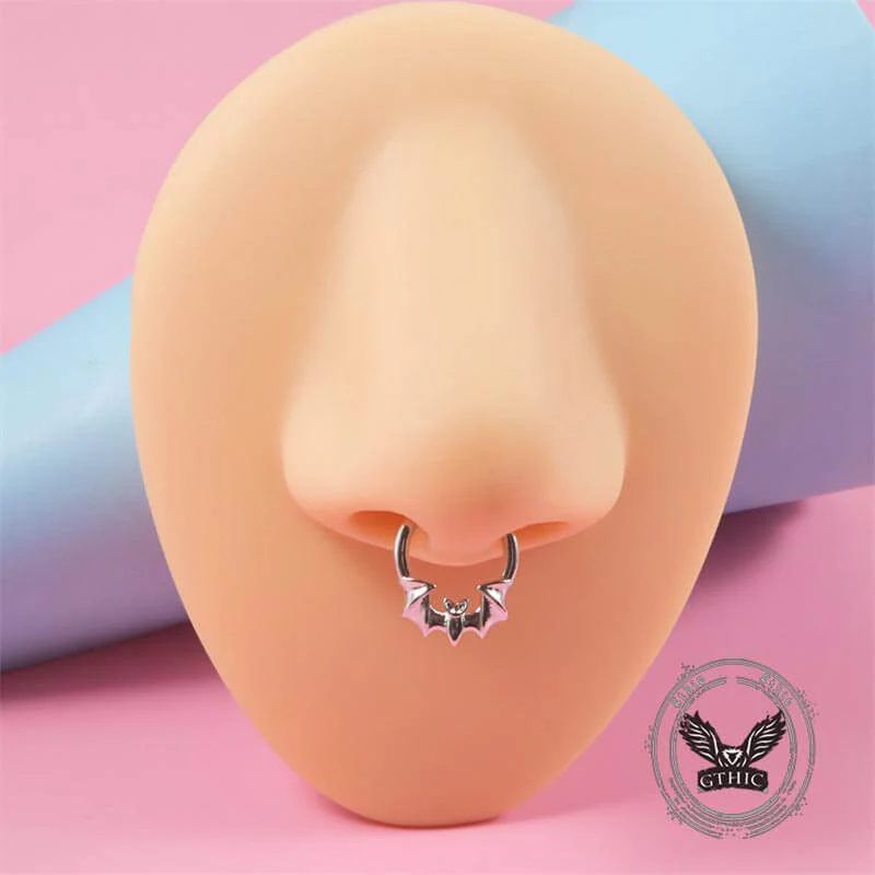 15682-gothic-flame-bat-shape-stainless-steel-nose-ring-3.webp Gothic Flame Bat Shape Stainless Steel Nose Ring