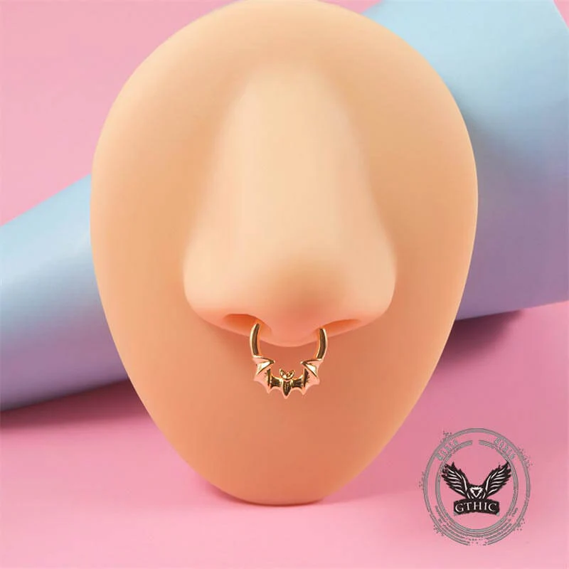 15682-gothic-flame-bat-shape-stainless-steel-nose-ring-4.webp Gothic Flame Bat Shape Stainless Steel Nose Ring