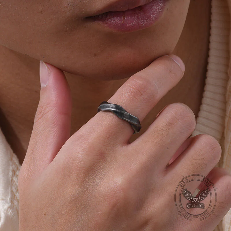 Vintage Simple Twist Pattern Stainless Steel Ring