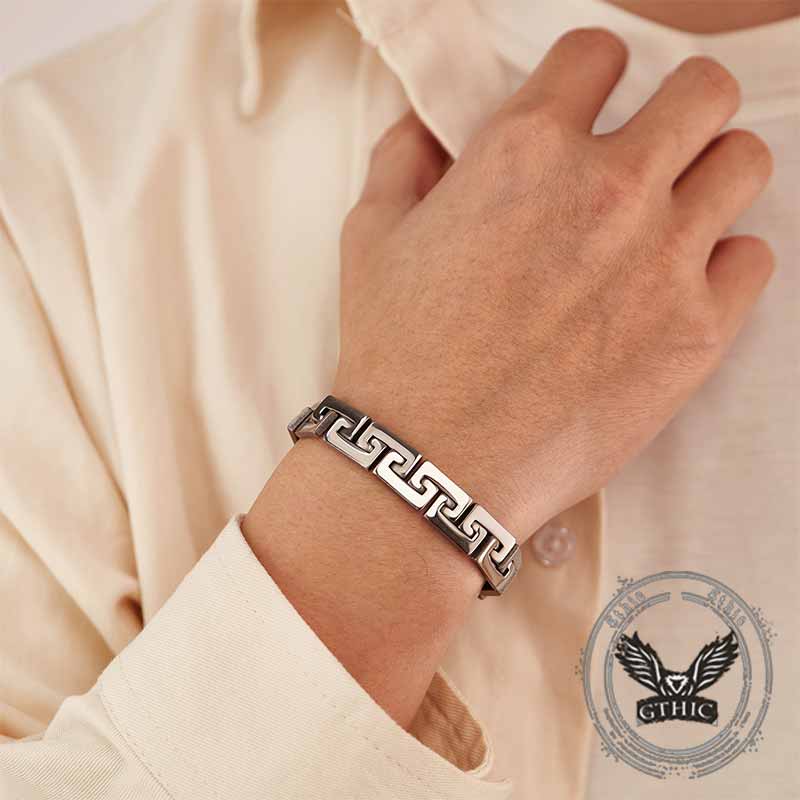 Punk Great Wall Pattern Stainless Steel Bracelet