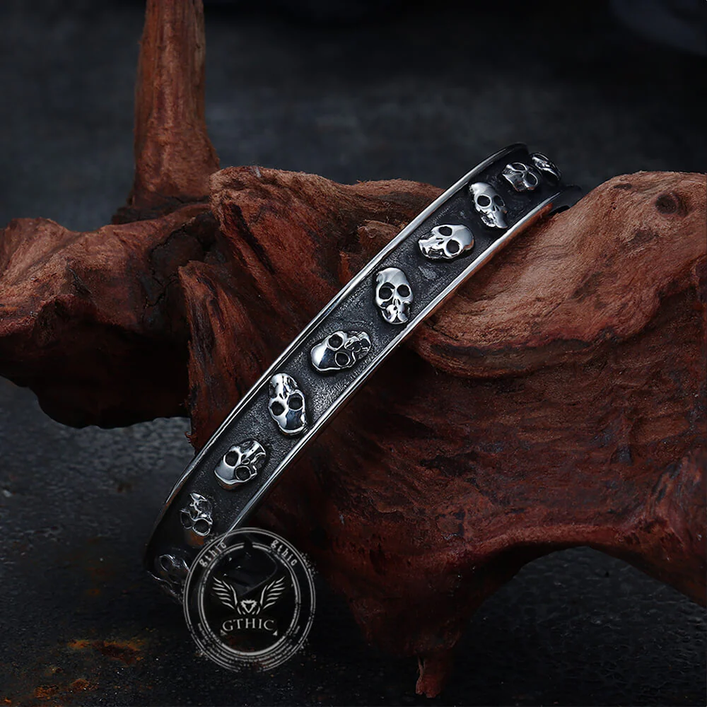 16606-gothic-skull-fishbone-stainless-steel-open-bracelet-4.webp Gothic Skull Fishbone Stainless Steel Open Bracelet