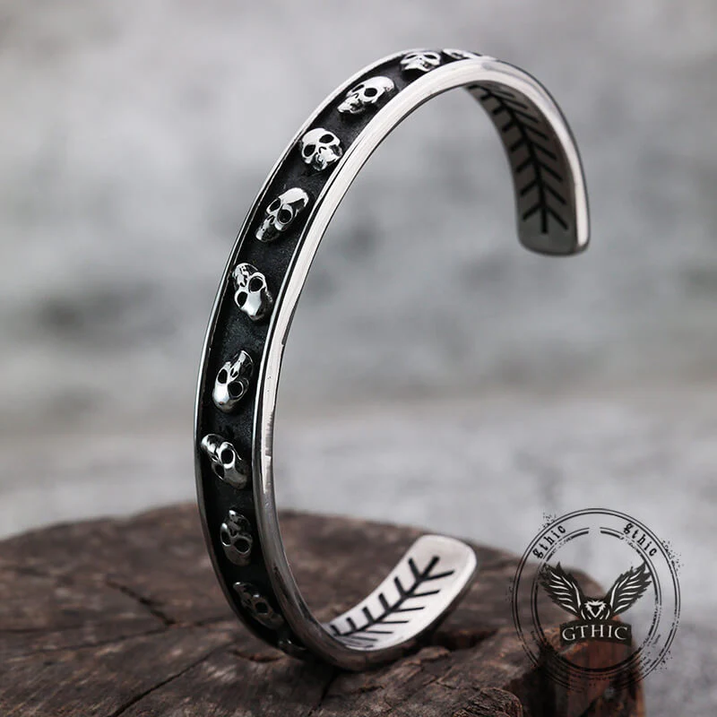 16606-gothic-skull-fishbone-stainless-steel-open-bracelet-8.webp Gothic Skull Fishbone Stainless Steel Open Bracelet