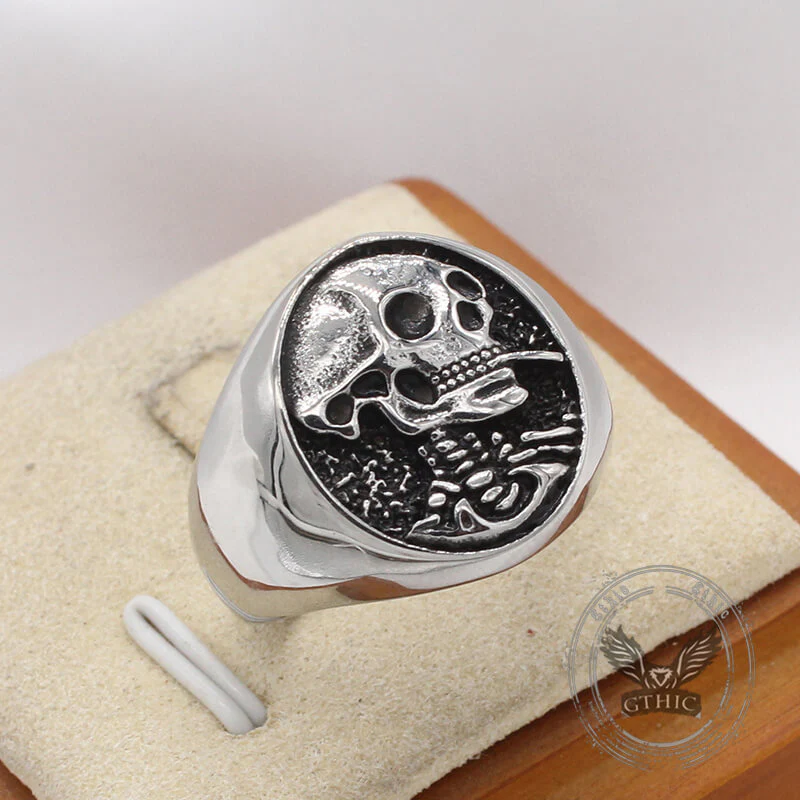 Gothic Smoking Skull Men Stainless Steel Ring