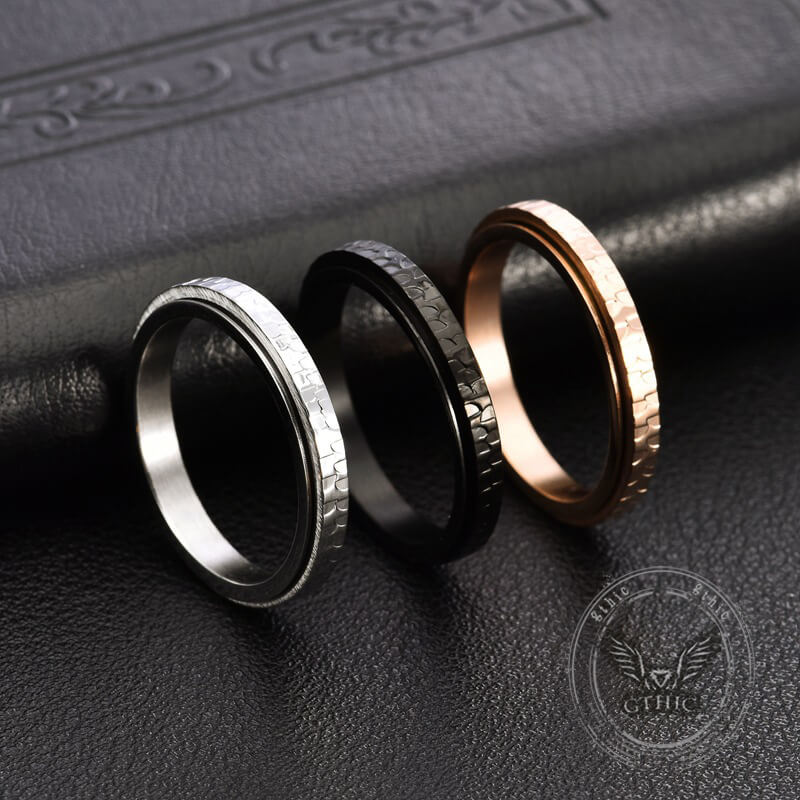 Fashionable Hammered Stainless Steel Spinner Ring