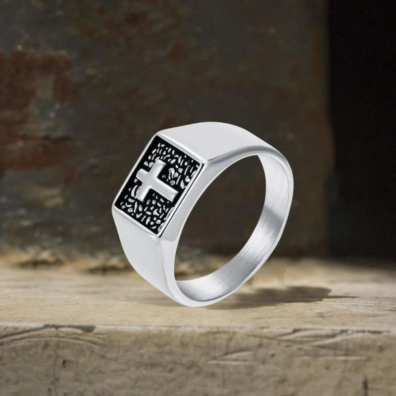 17232-simple-cross-square-seal-stainless-steel-ring-4.webp Simple Cross Square Seal Stainless Steel Ring