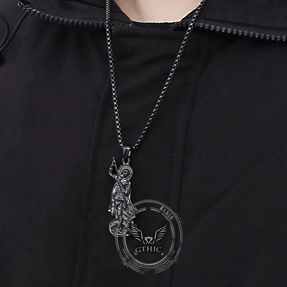 17291-retro-st.-george-slay-dragon-stainless-steel-pendant-3.webp Retro St. George Slay Dragon Stainless Steel Pendant