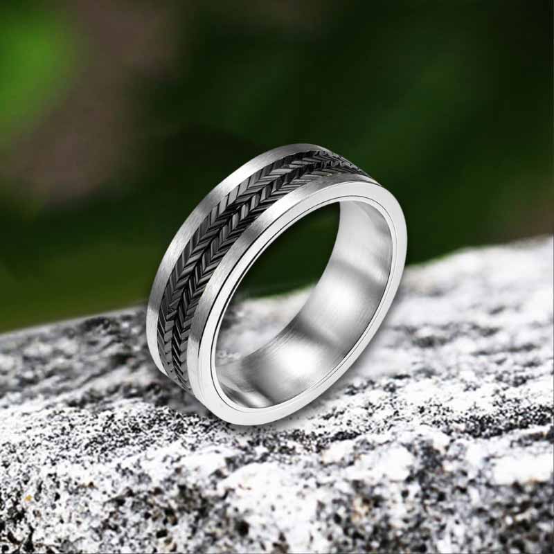 Simple Wheat Ear Pattern Stainless Steel Spinner Ring
