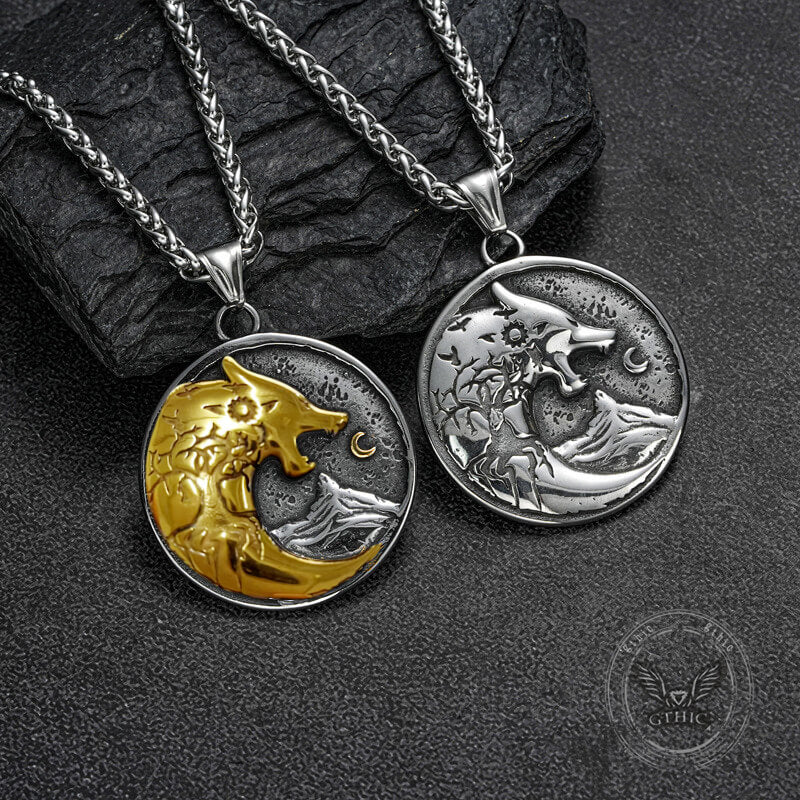 Vintage Viking Roaring Wolf Head Stainless Steel Pendant