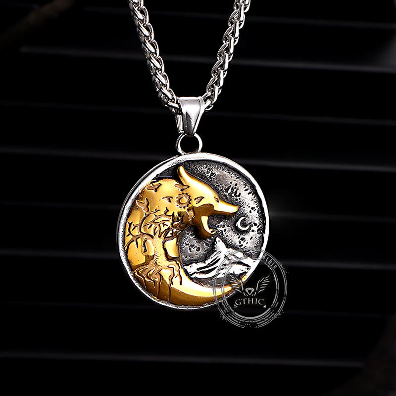 Vintage Viking Roaring Wolf Head Stainless Steel Pendant