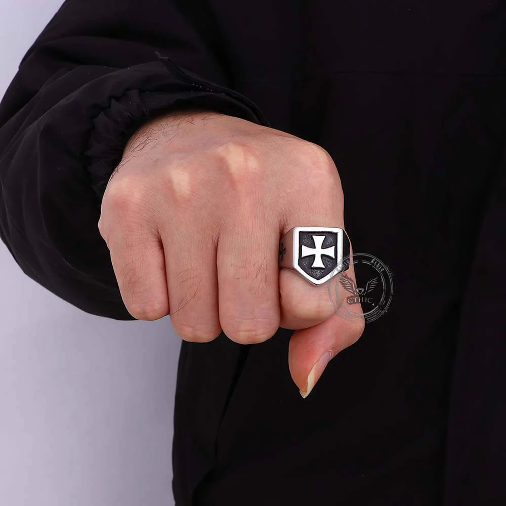 Vintage Cross Pattern Stainless Steel Shield Ring