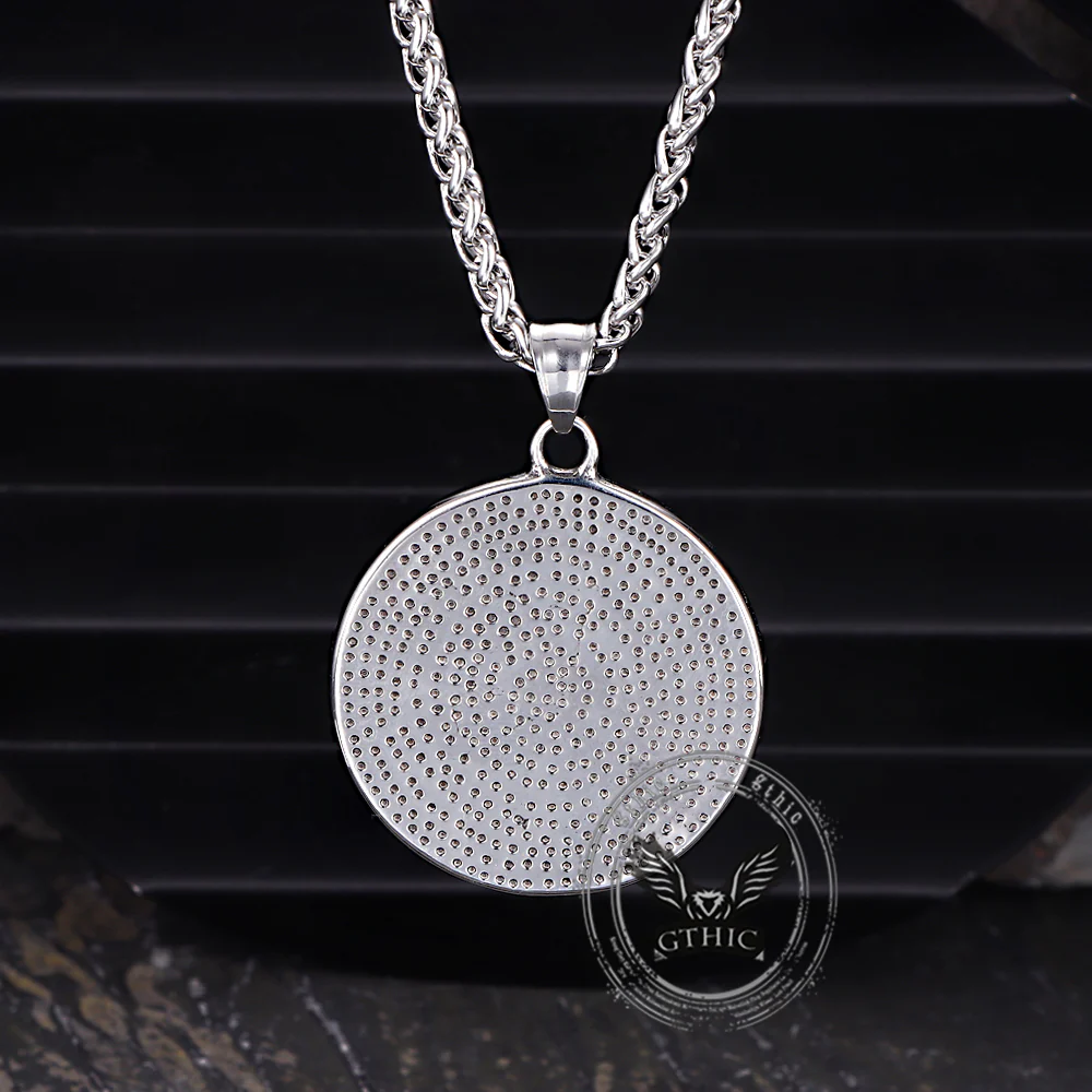Retro Scorpion Stainless Steel Animal Round Pendant