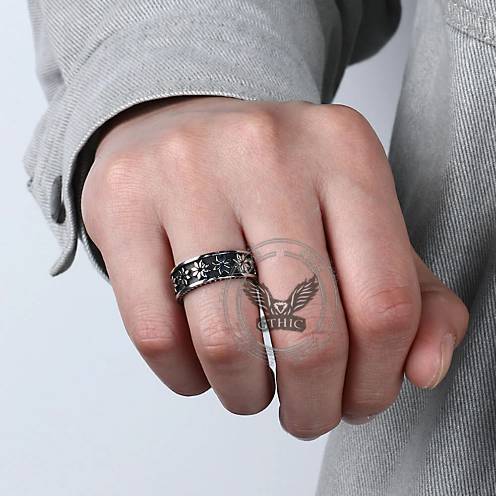Simple Punk Rhombus Flower Stainless Steel Ring