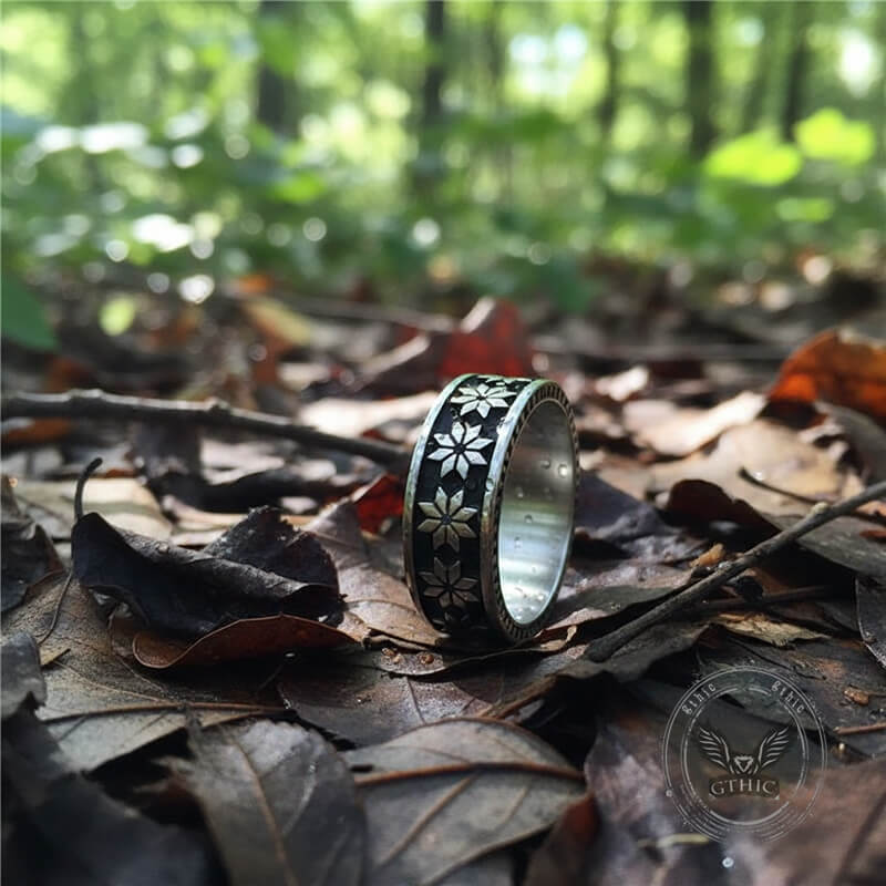 Simple Punk Rhombus Flower Stainless Steel Ring