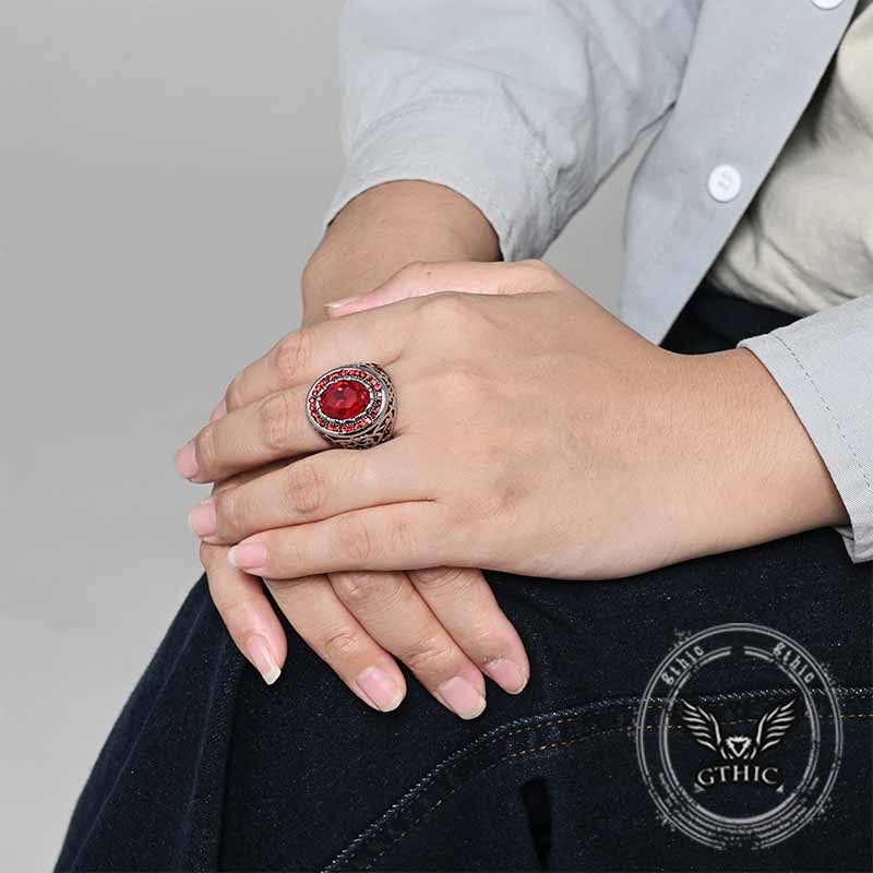Vintage Pattern Gemstone-Set Stainless Steel Ring