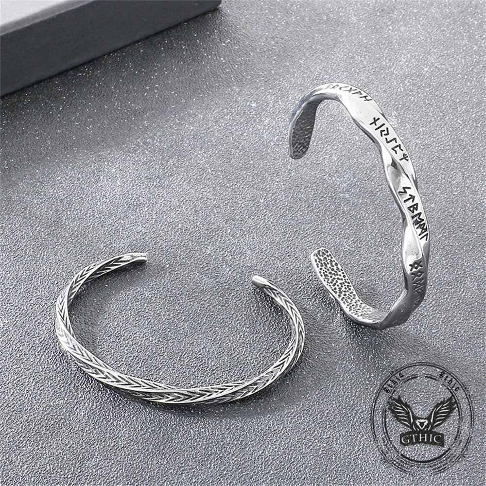 18922-viking-rune-mobius-twisted-stainless-steel-open-bracelet-9.jpg Viking Rune Möbius Twisted Stainless Steel Open Bracelet