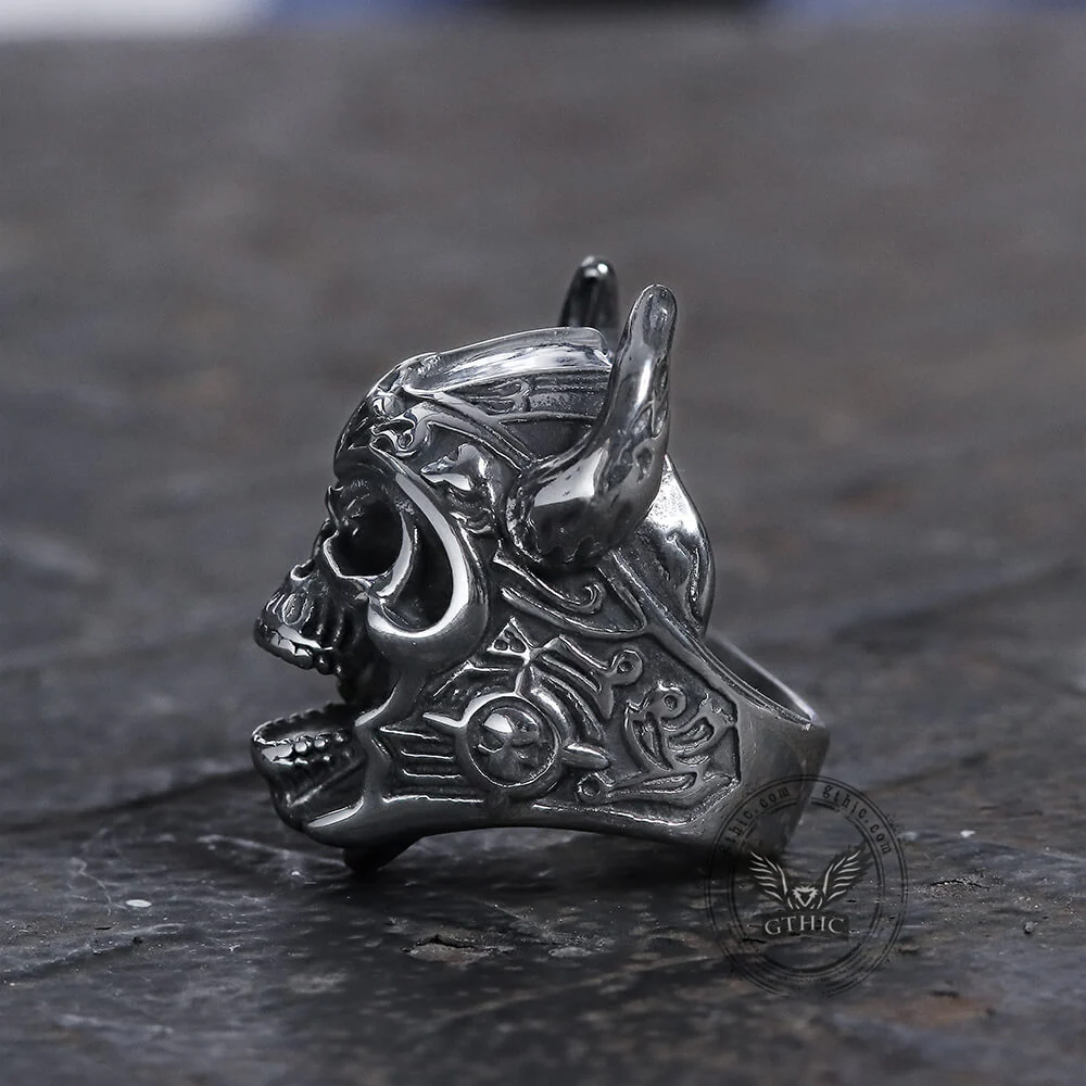 2318-nordic-god-of-war-viking-warrior-skull-ring-6.webp Nordic God of War Viking Warrior Skull Ring