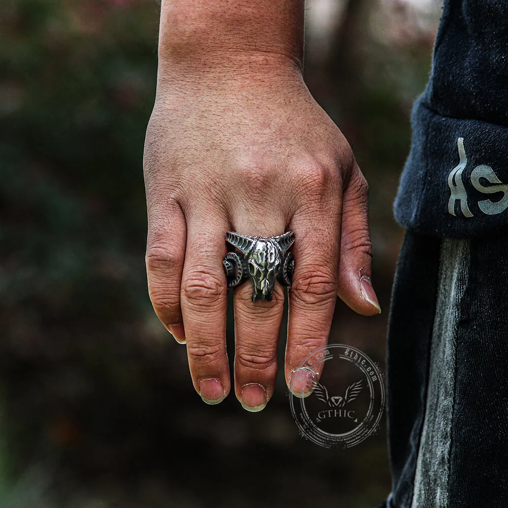 Domineering Sheep Head Stainless Steel Beast Skull Ring