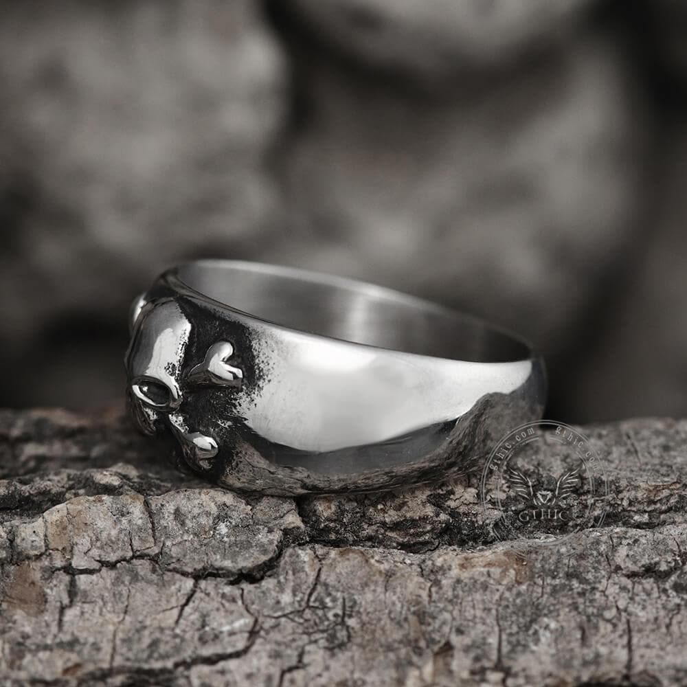 3702-skull-and-crossbones-stainless-steel-ring-6.jpg Skull and Crossbones Stainless Steel Ring