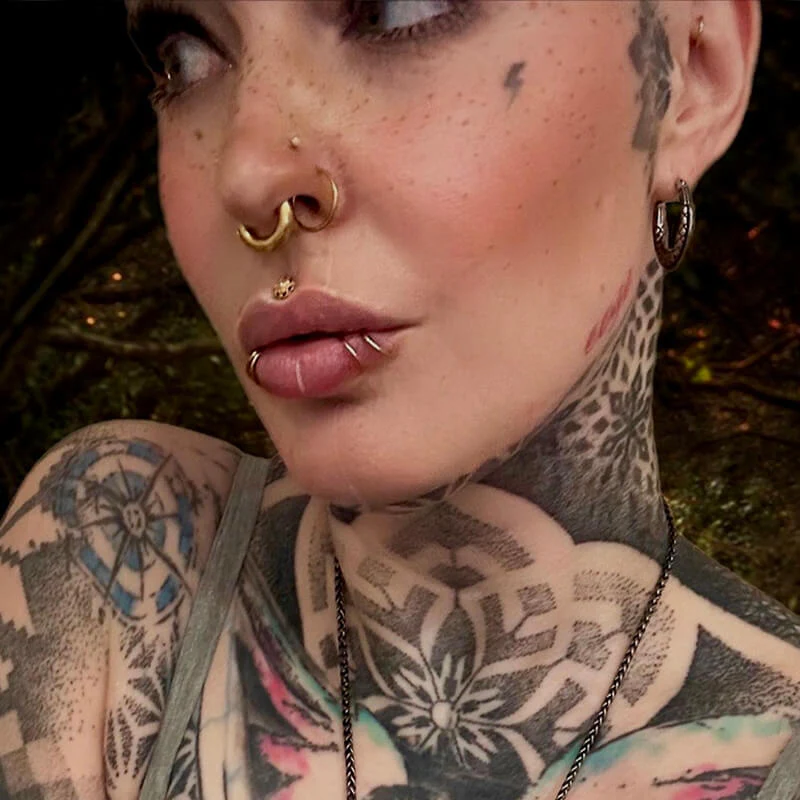 4082-gthic-thorns-and-python-stainless-steel-hoop-earrings-2.webp GTHIC Thorns and Python Stainless Steel Hoop Earrings