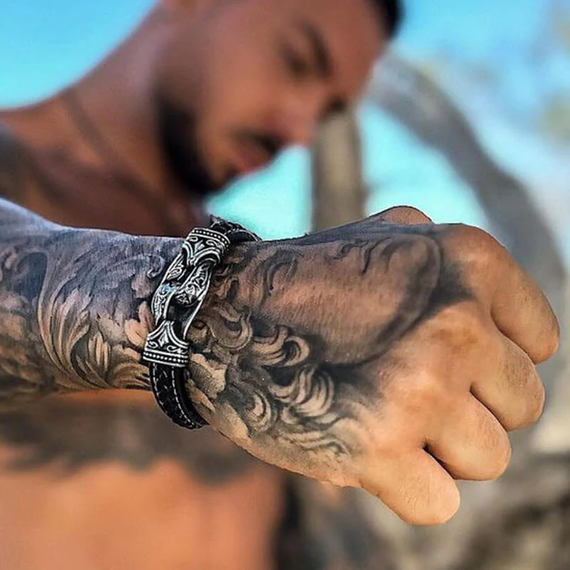 4289-carved-viking-stainless-steel-leather-bracelet-2.webp Carved Viking Stainless Steel Leather Bracelet