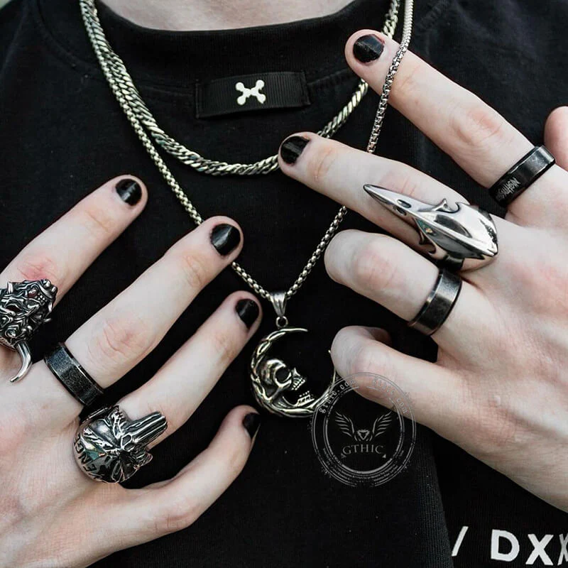 The Skull of Waning Moon Stainless Steel Necklace