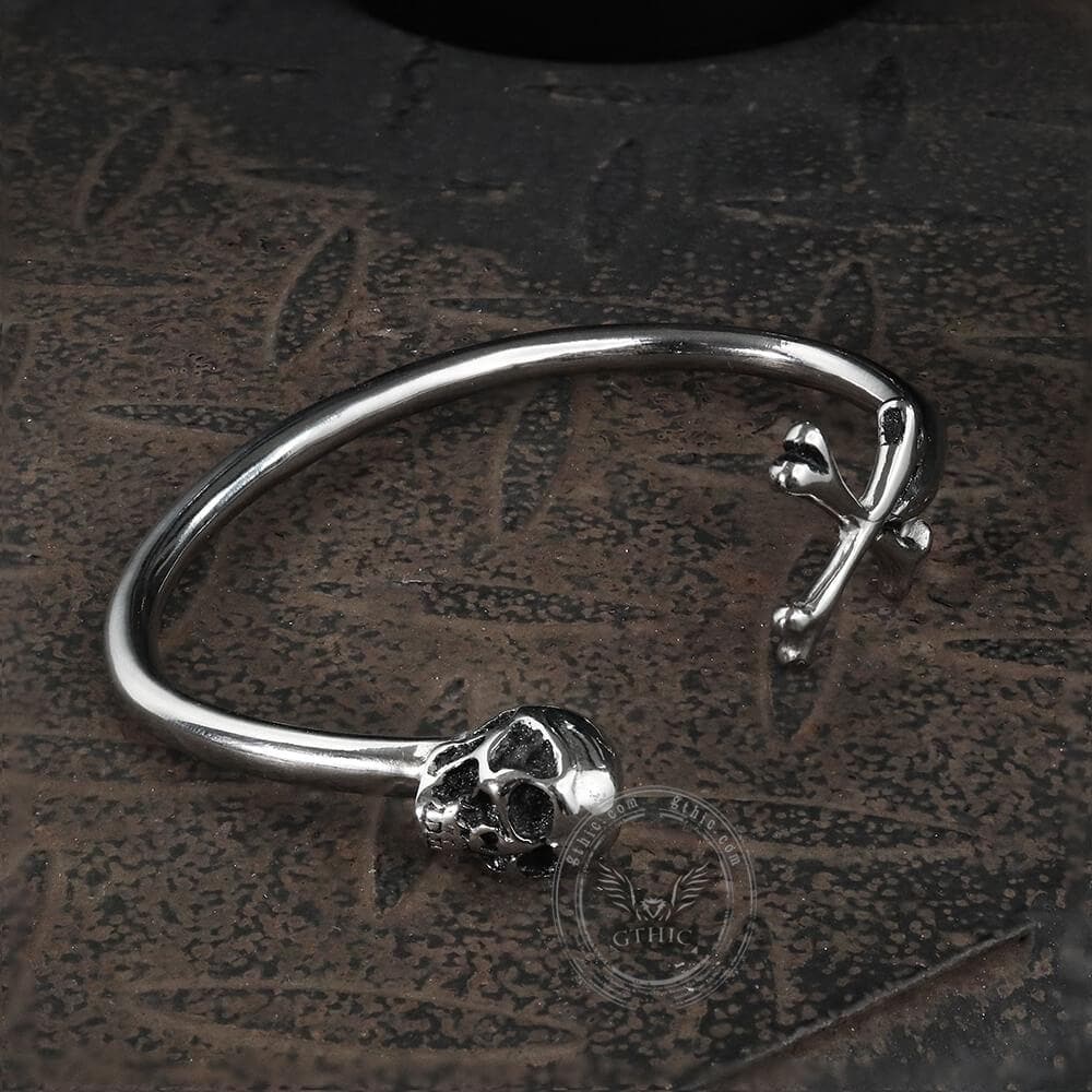 4585-skull-and-crossbones-stainless-steel-open-bracelet-2.jpg Skull and Crossbones Stainless Steel Open Bracelet