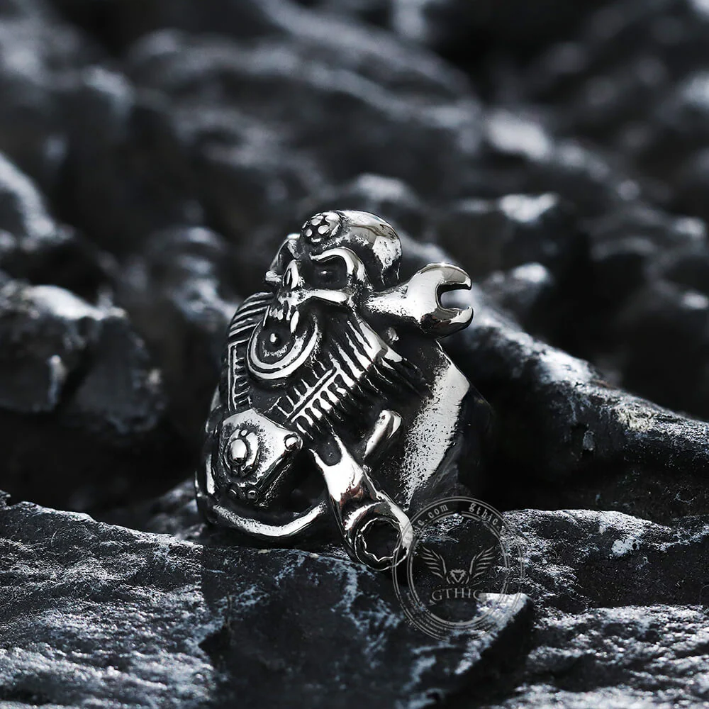 4796-engine-wrench-stainless-steel-skull-ring-11.webp Engine Wrench Stainless Steel Skull Ring